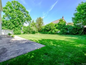 105 N Queens Avenue, Massapequa NY 11758