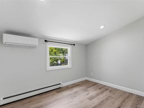 26 Halfcircle Drive, Holbrook NY 11741