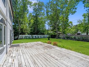 26 Halfcircle Drive, Holbrook NY 11741