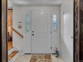 19 Cottage Court, Huntington Station NY 11746