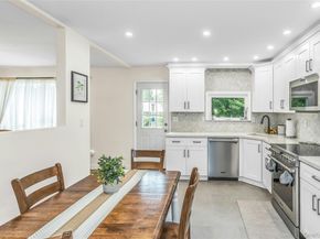 178 Guildford Court, West Hempstead NY 11552