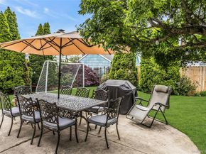 178 Guildford Court, West Hempstead NY 11552