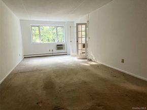 2 Consulate Drive, Tuckahoe NY 10707