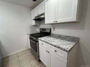 2 Consulate Drive, Tuckahoe NY 10707