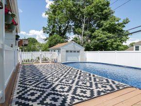 11 Damin Drive, Farmingdale NY 11735