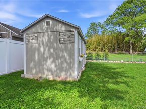 35 Randall Road, Shoreham NY 11786