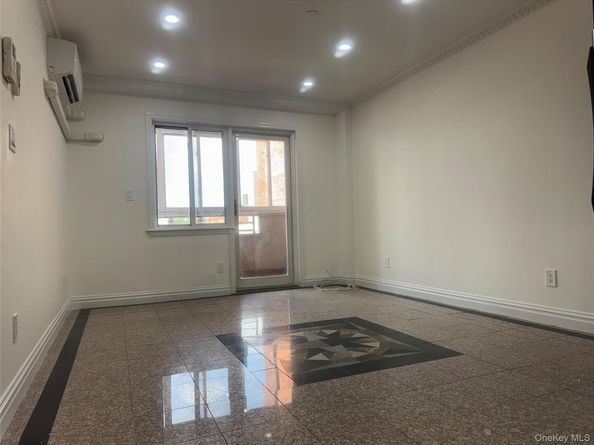11128 37th Avenue 3D, Corona NY 11368
