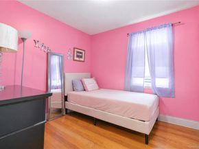 18853 120th Road, Saint Albans NY 11412