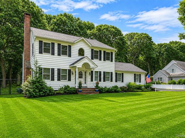 1075 Ships Drive, Southold NY 11971