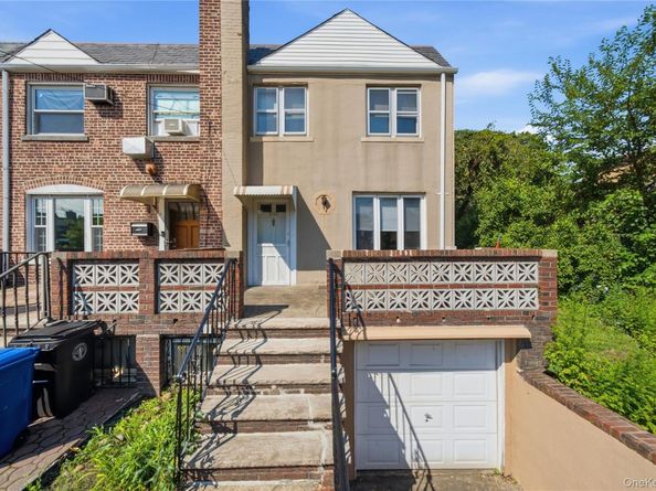 5750 82nd Street, Middle Village NY 11379