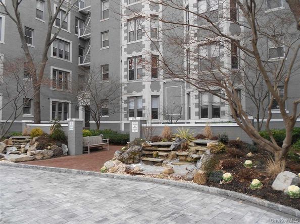 1185 E Broadway 4E, Hewlett NY 11557
