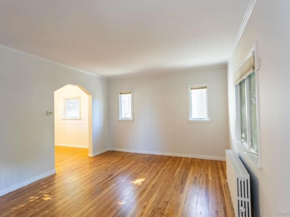 80-17 211th Street, Hollis Hills NY 11427