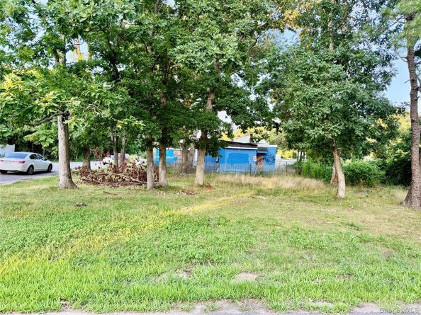 48 Cocoanut Street, Central Islip NY 11722