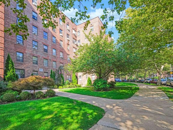 139-15 28th Road 1F, Flushing NY 11354