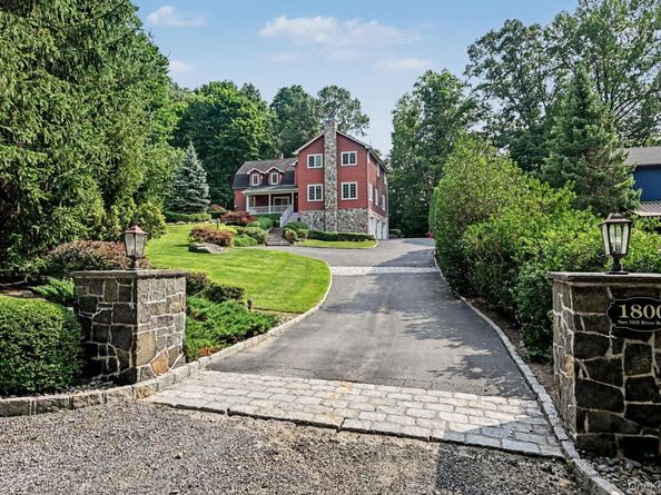 1800 Saw Mill River Road, White Plains NY 10607
