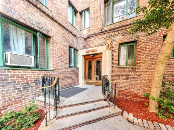 1562 Unionport Road 3F, Bronx NY 10462