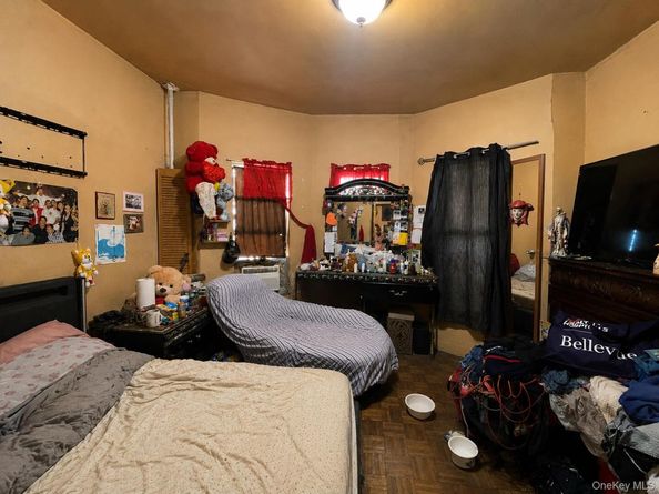 1819 Waterloo Place, Bronx NY 10460