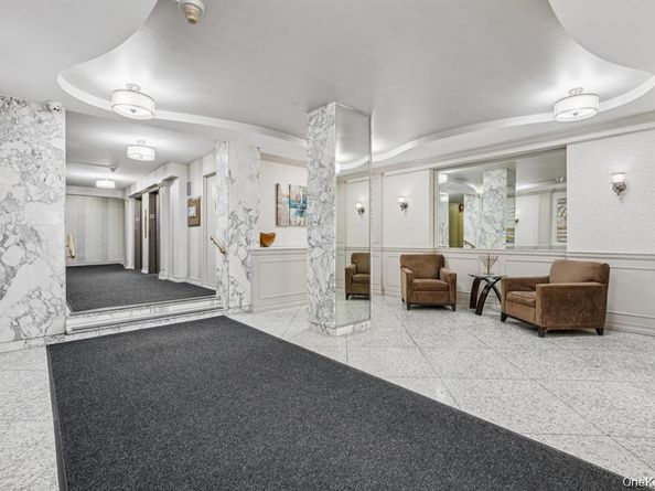 30 Lake Street 7A, White Plains NY 10603