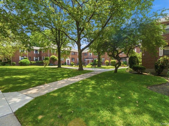 86-22 155th 3L, Howard Beach NY 11414