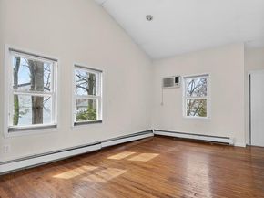 87 8th Avenue, Huntington Station NY 11746