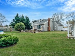 23 Wylde Road, Mount Sinai NY 11766
