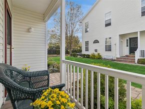 17 Constantine Way, Mount Sinai NY 11766