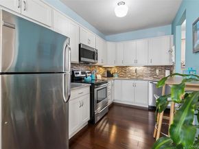 17 Constantine Way, Mount Sinai NY 11766