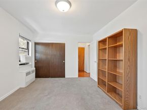 8 Lawrence Drive C, White Plains NY 10603