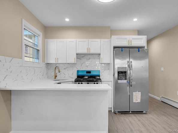 11034 214th Street, Queens Village NY 11429