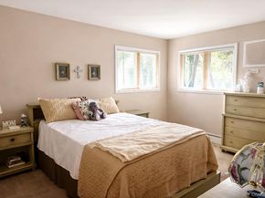 10 Wisteria Way, Commack NY 11725