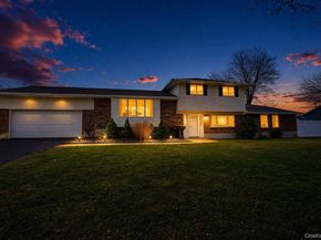 10 Wisteria Way, Commack NY 11725