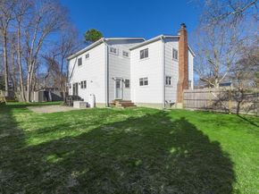 144 Oak Street, Medford NY 11763