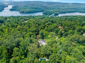 360 Crow Hill Road, Mount Kisco NY 10549