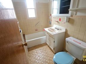 1062 E 229th Street, Bronx NY 10466