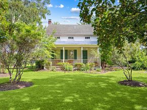 2600 Oregon Road, Mattituck NY 11952
