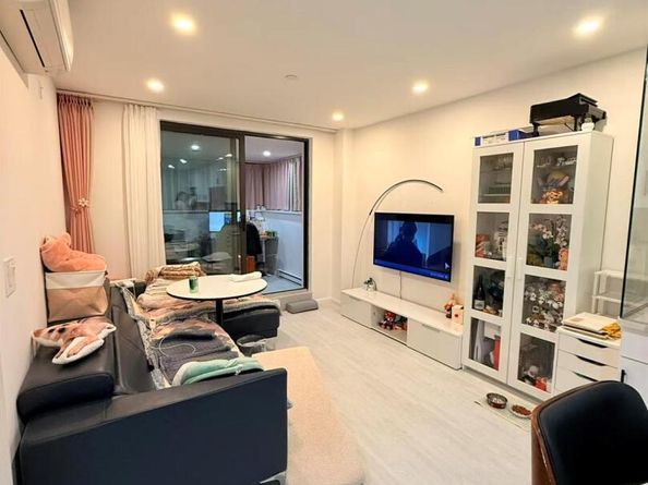 14610 35th Avenue 2D, Flushing NY 11354