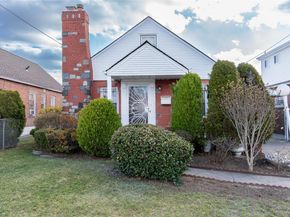 21908 118th Avenue, Cambria Heights NY 11411
