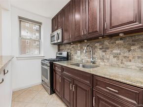 1 Vincent Road 1G, Bronxville NY 10708