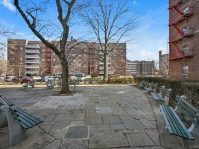85-10 151st Avenue 5E, Howard Beach NY 11414