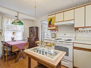 449 Montauk Highway, East Moriches NY 11940