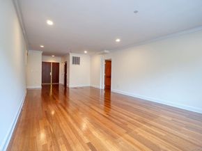 171 Great Neck Road 4E, Great Neck NY 11021