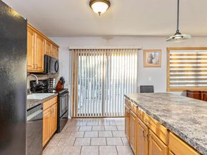 25 Fordham Place, Bay Shore NY 11706