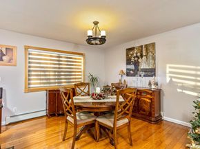 25 Fordham Place, Bay Shore NY 11706