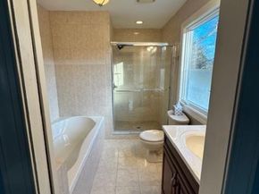 96 W Tiana Road, Hampton Bays NY 11946