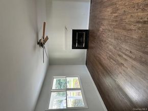 96 W Tiana Road, Hampton Bays NY 11946