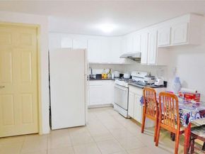 4317 Union Street 6E, Flushing NY 11355