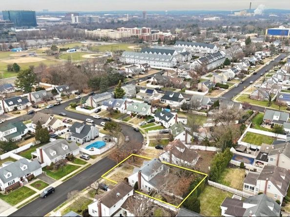 203 Green Valley Road, East Meadow NY 11554