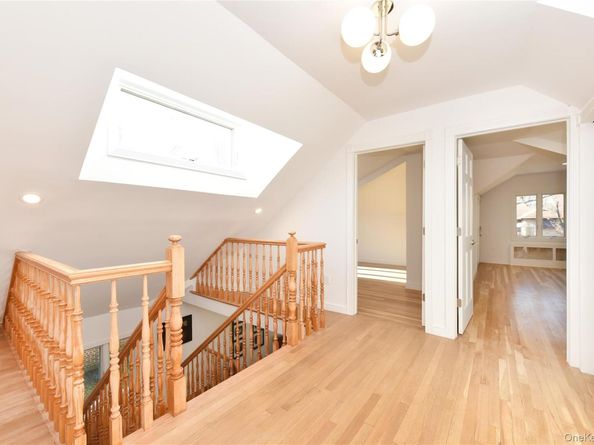 85-35 Midland Parkway, Jamaica Estates NY 11432