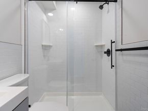 1 Anchorage 101, Freeport NY 11520