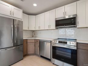 1 Anchorage 101, Freeport NY 11520